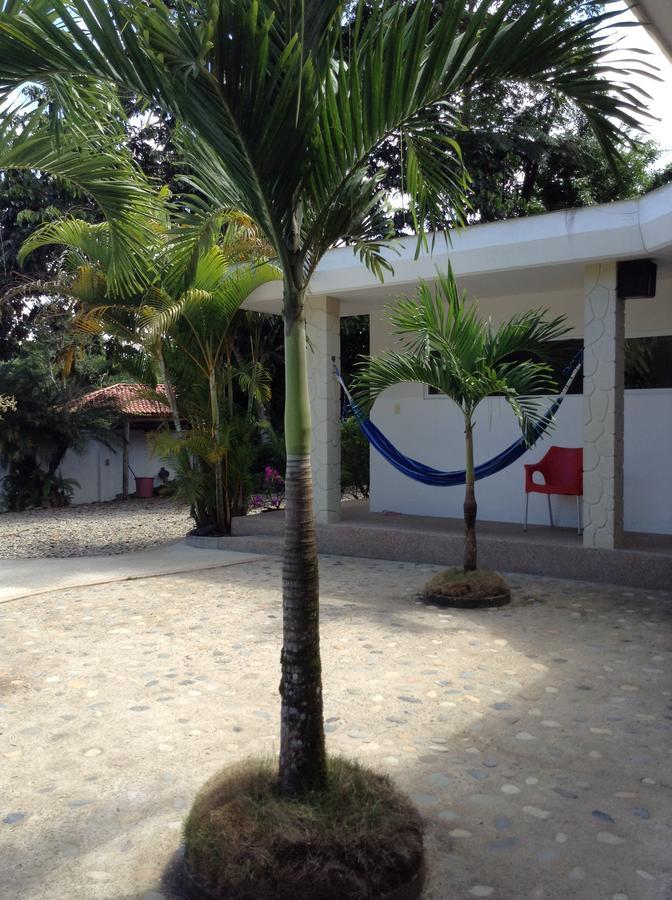 Hotel Wisdom Garden Tena Exterior foto
