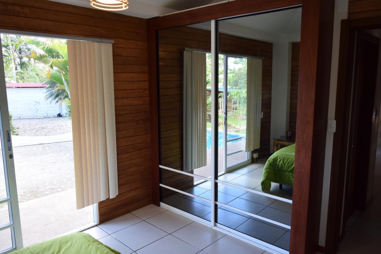 Hotel Wisdom Garden Tena Exterior foto